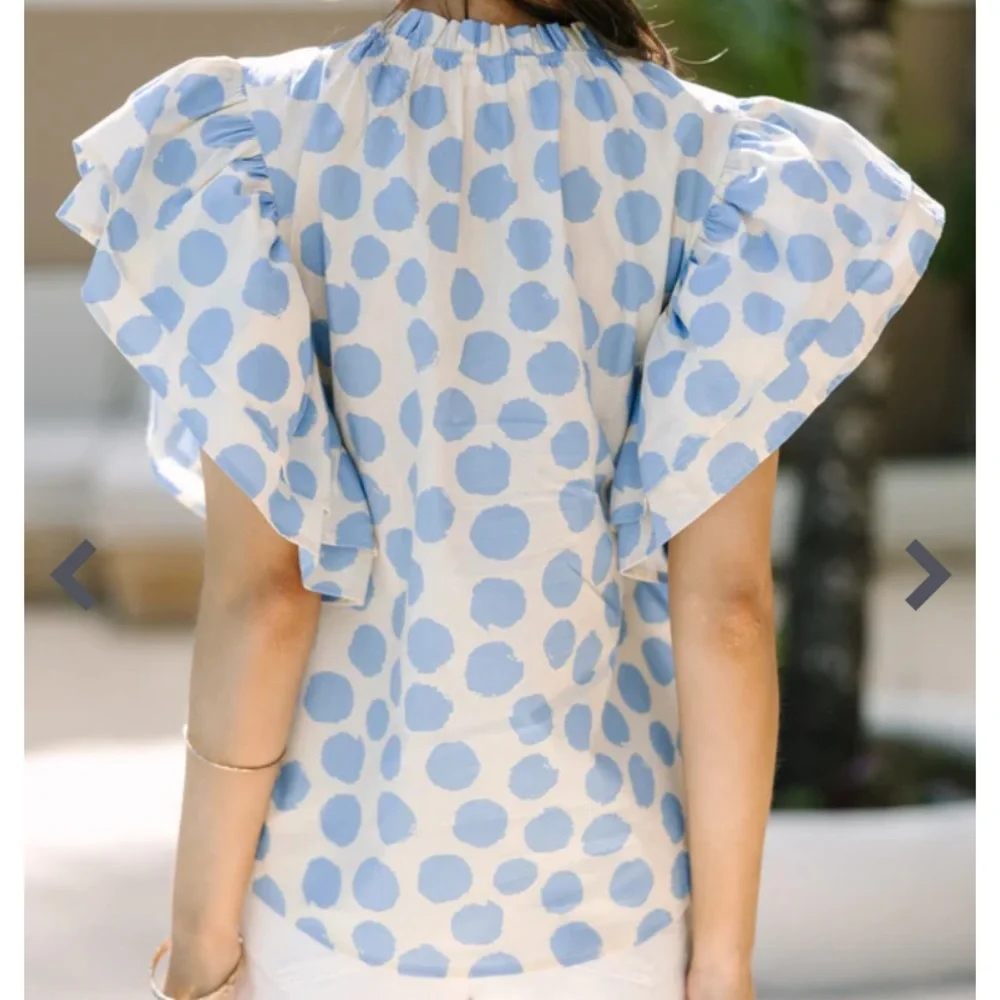 Shop The Mint « Be Your True Self » blue ivory polka dot ruffled sleeve blouse - Picture 3 of 12
